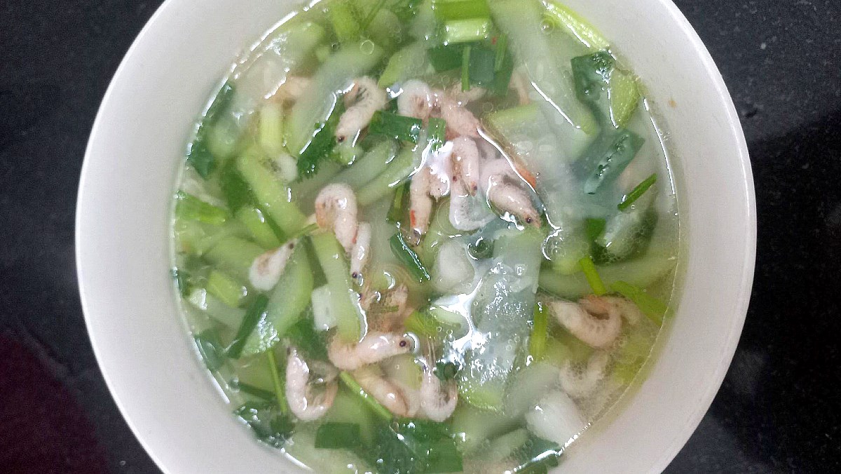 Canh bầu nấu tép