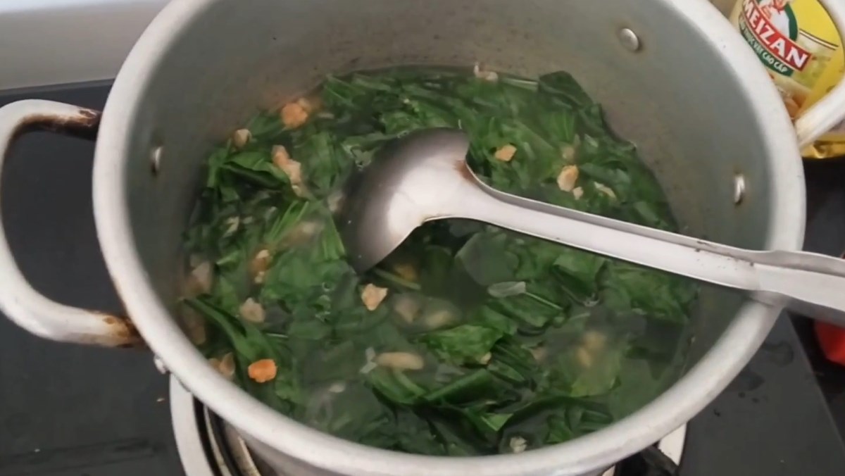 Cách nấu canh rau mã đề tôm khô ngon miệng bổ dưỡng dễ làm tại nhà