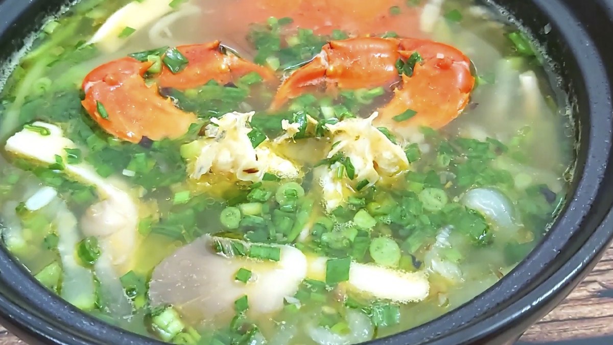 Cách nấu canh cua biển nấu bầu ngon miệng hấp dẫn cho bữa cơm 