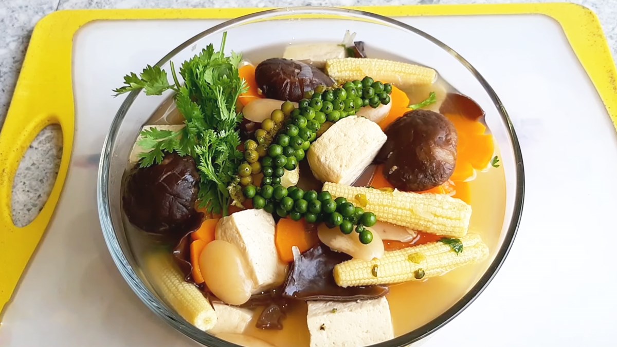đậu hũ hầm tiêu xanh chay