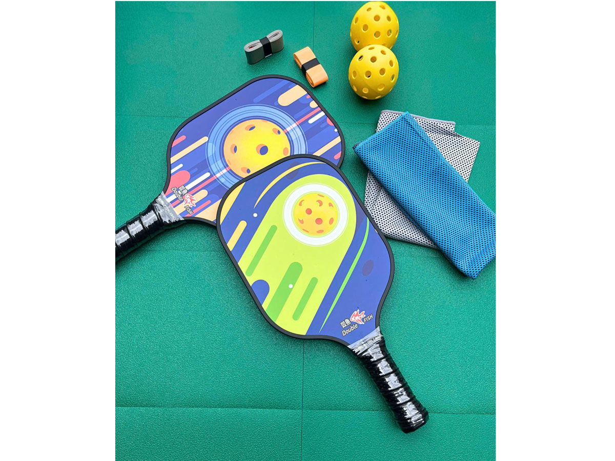 Bộ 2 vợt và 4 quả bóng Pickleball DFPK-1201 Bộ 2 vợt và 4 quả bóng Pickleball DFPK-1201