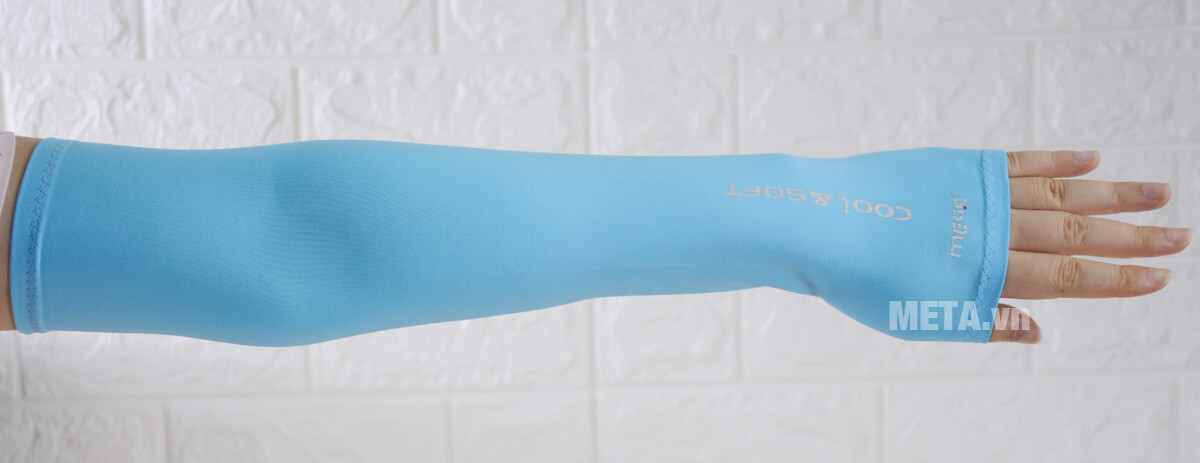 Găng tay mềm, mịn và vô cùng thoáng mát Găng tay che nắng