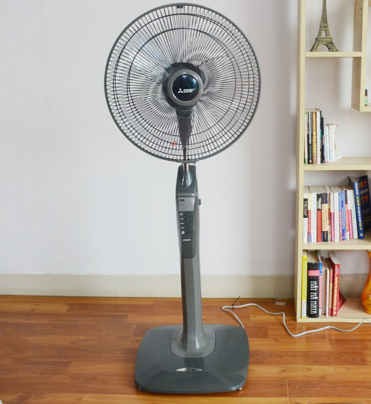 tiện ích trên quạt cây Mitsubishi tiện ích trên quạt cây Mitsubishi