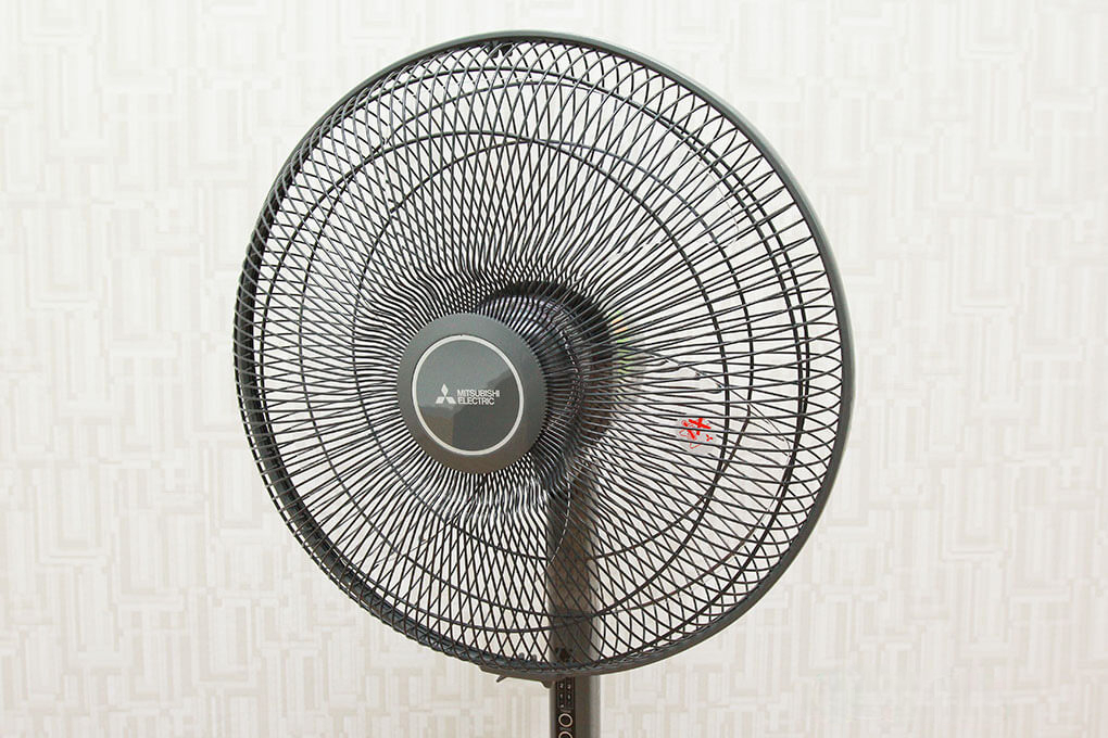 tính năng hai dòng quạt cây của Mitsubishi tính năng hai dòng quạt cây của Mitsubishi