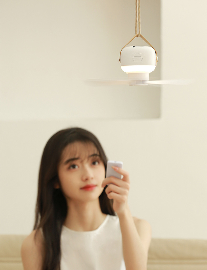 Quạt Tiross TS2286 có điều khiển từ xa thuận lợi Quạt trần USB Tiross TS2286