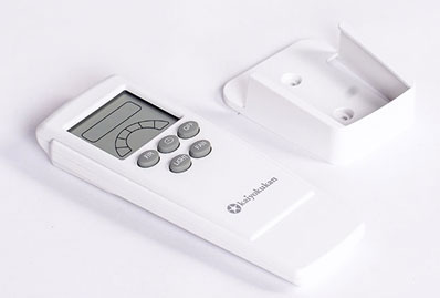 Kaiyokukan Aki 522 G có remote Kaiyokukan Aki 522 G