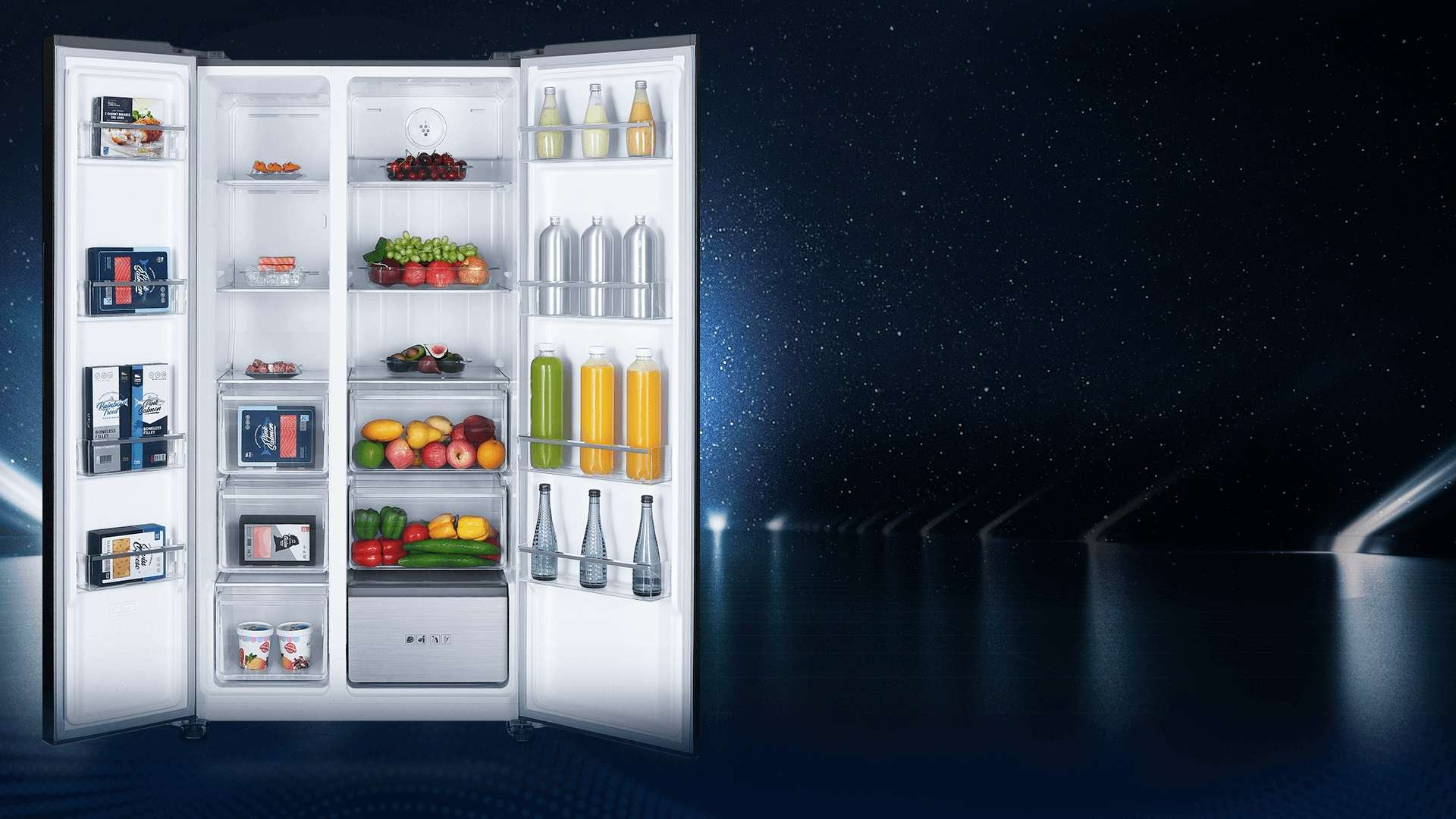 Thiết kế và dung tích tủ lạnh Sharp và  Electrolux