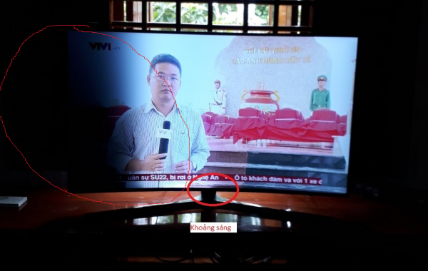 Hướng Dẫn Khắc Phục Tivi Samsung Bị Đen Nửa Màn Hình – Nguyên Nhân & Giải Pháp 2025