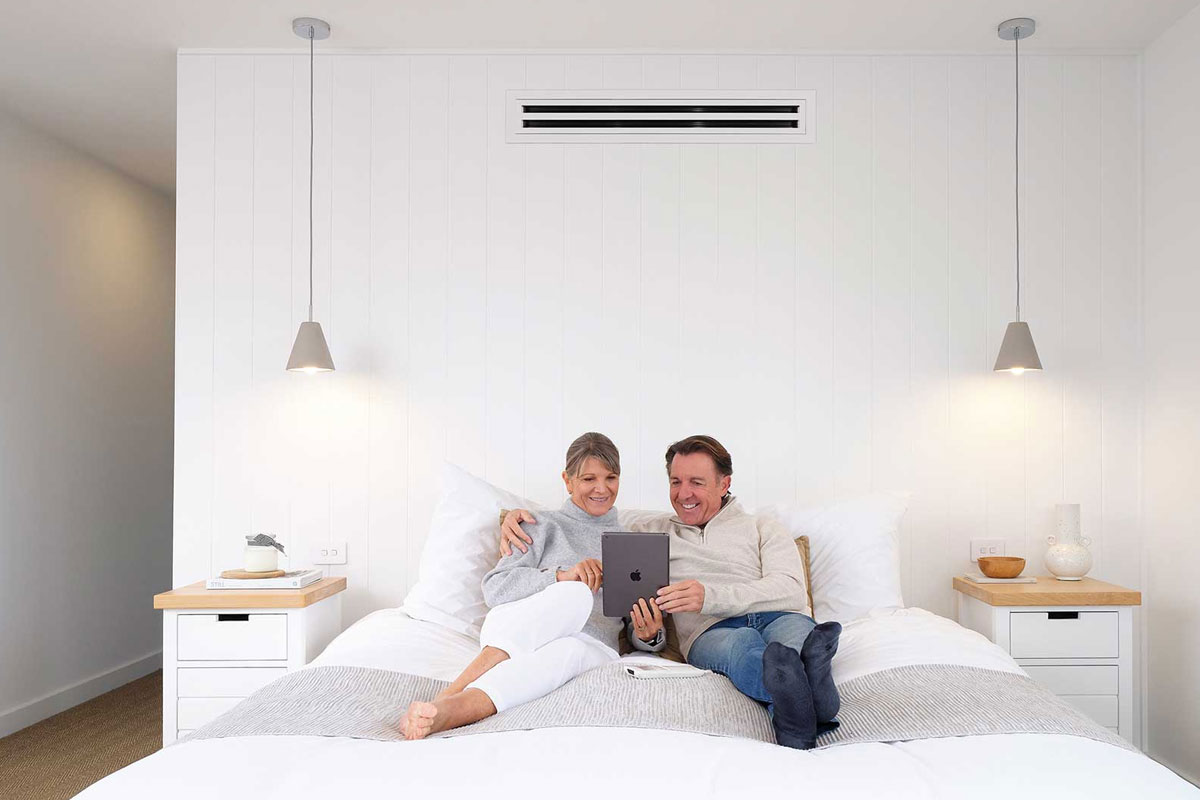 Điều hòa áp trần Daikin Inverter 2 chiều 20.500 BTU FHQ60DAVMA/RZQS60AV1 