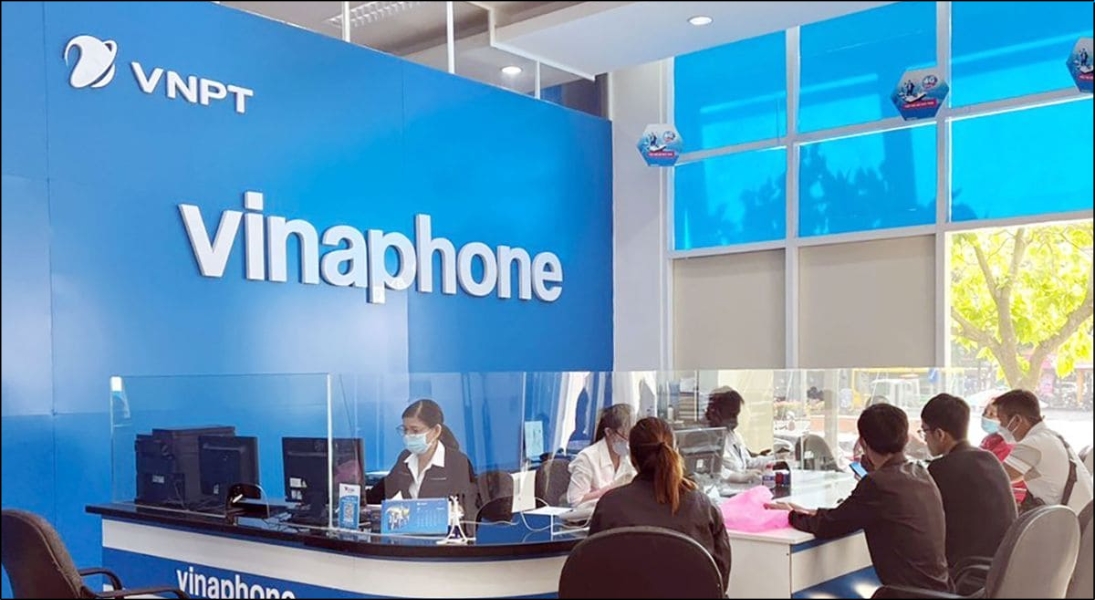 Việc mua gói cước Vinaphone trực tiếp tại điểm giao dịch giúp bạn nhận được sự tư vấn cụ thể, từ đó chọn được gói cước phù hợp