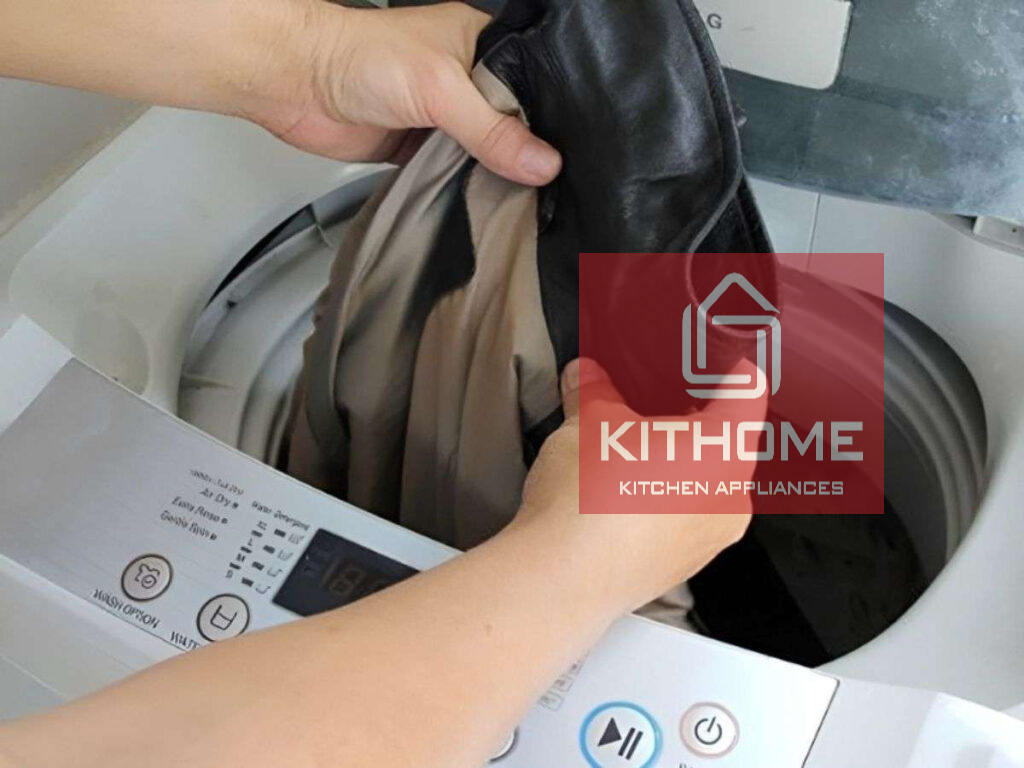 Kithome: Cách giặt áo da bằng máy giặt không bị bong tróc: Bí quyết giữ bền đẹp cho áo da ngay tại nhà