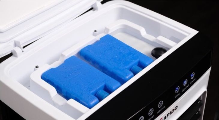 Khi không sử dụng, bạn chỉ cần lau khô và cất ở nơi thoáng mát