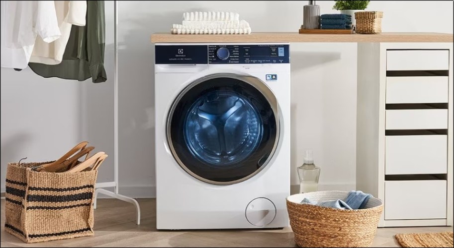 Công nghệ Hygiene Care giúp diệt khuẩn hiệu quả mà không làm phai màu quần áo