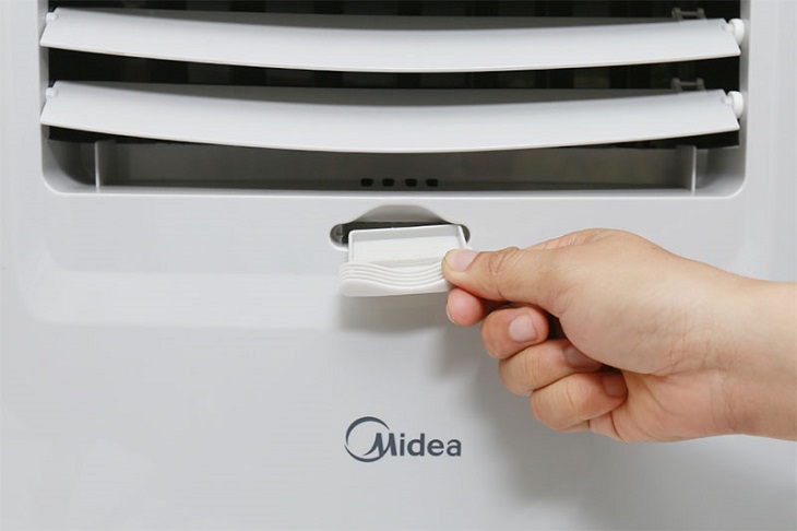 Hộc chứa tinh dầu Quạt điều hòa Midea AC120-15F Hộc chứa tinh dầu Quạt điều hòa Midea AC120-15F