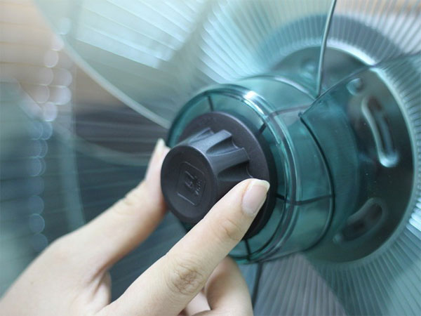 Tháo tán cánh quạt