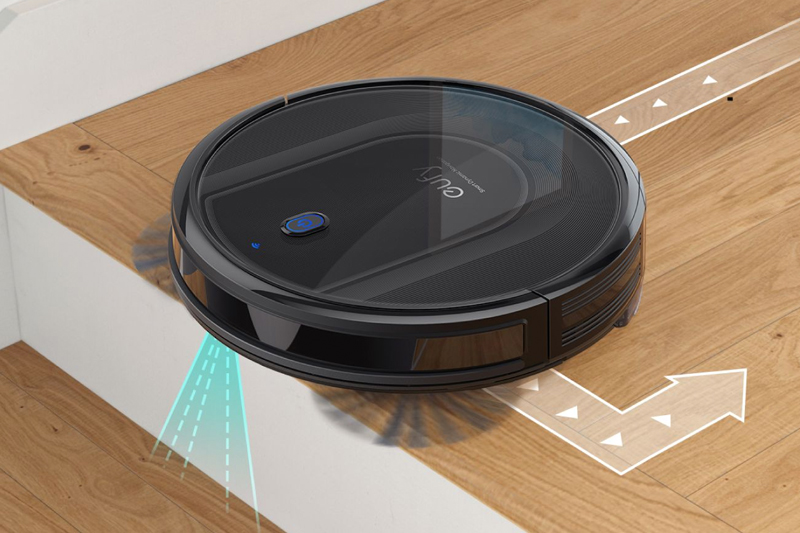 Robot hút bụi lau nhà Eufy Robovac G10 Hybrid - T2150 cần được vệ sinh cảm biến chống rơi để đảm bảo robot hoạt động tối ưu
