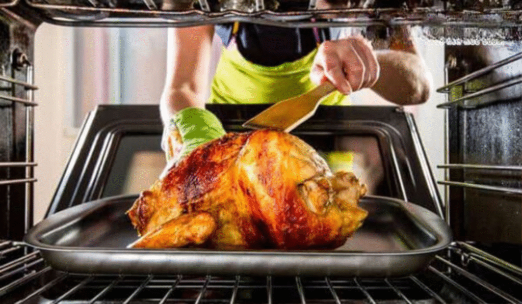 Đèn LED chiếu sáng tiện lợi của lò vi sóng Bosch