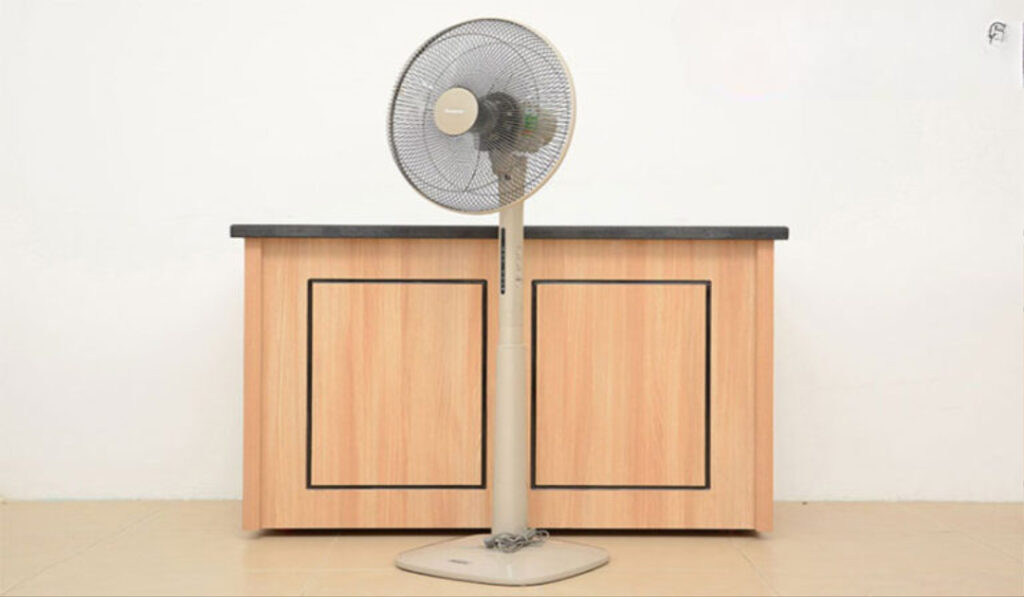 Quạt cây Panasonic quạt điện Panasonic F-409KBE