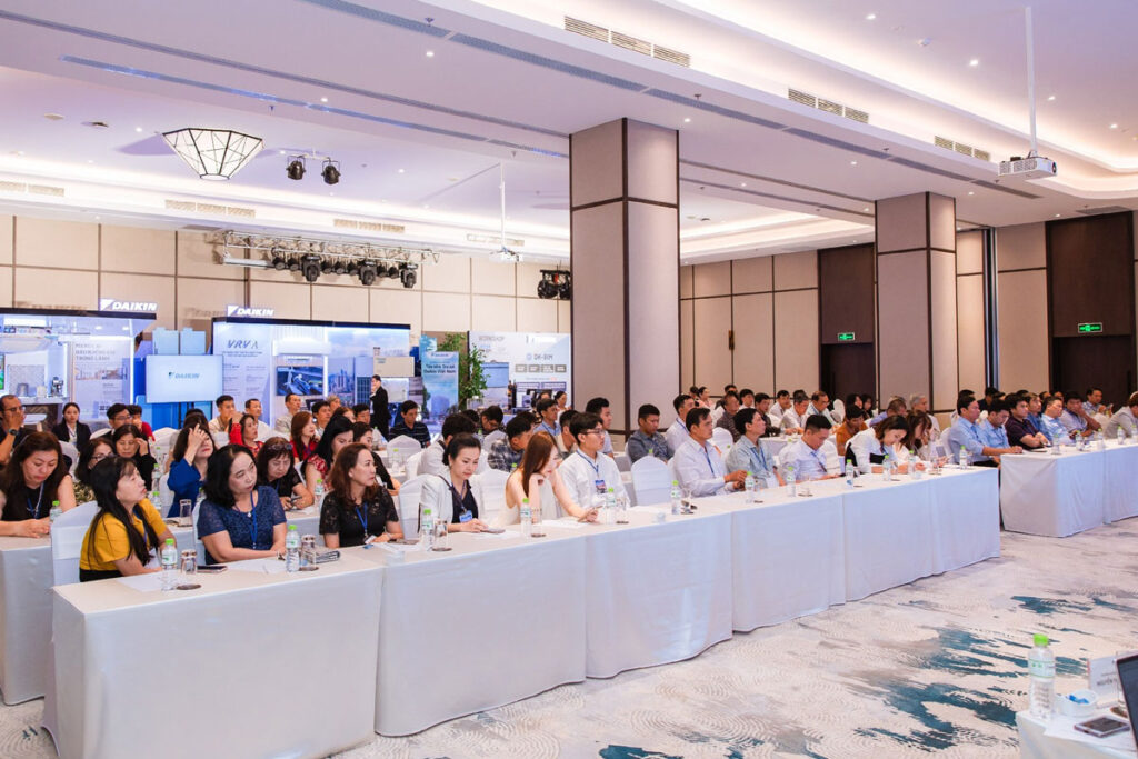 Đánh giá chi tiết điều hòa nối ống gió Daikin 2 chiều FBA100BVMA9/RZA100DY1 | Kithome