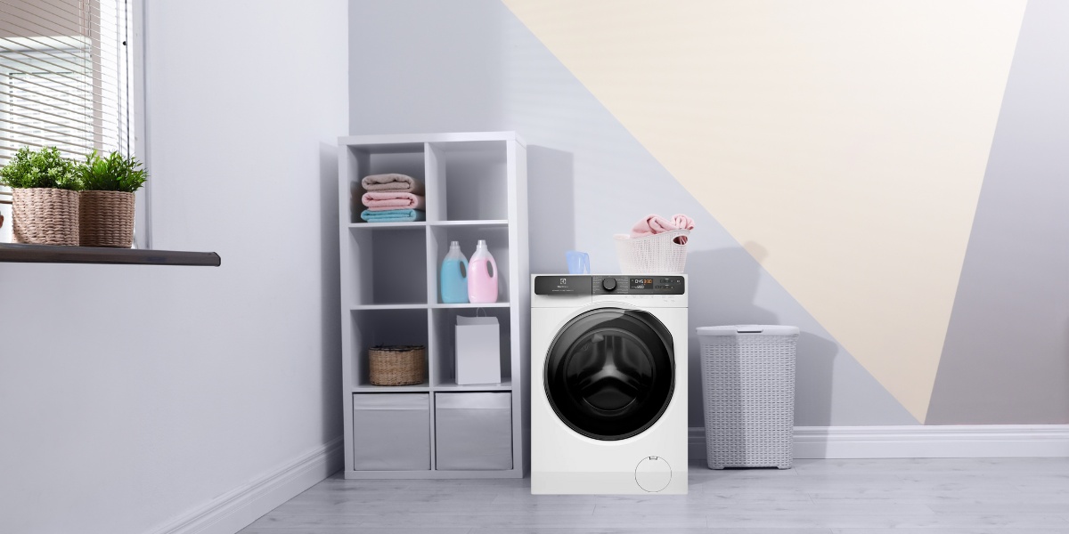 máy giặt Electrolux EWF1143R7WC
