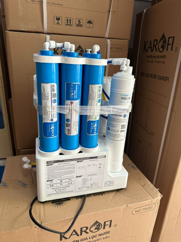 Review chi tiết đặc điểm của sản phẩm máy lọc nước Karofi KAQ-U03 Pro 10 lõi