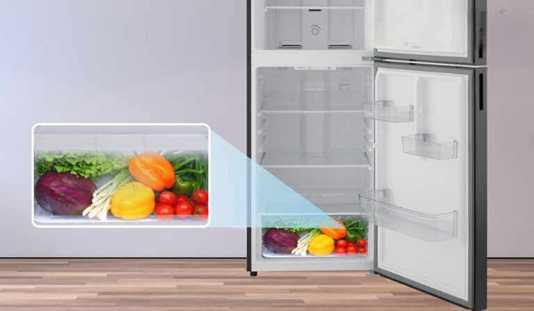 HR T8286GB với một ngăn rau củ kích thước lớn HR T8286GB với một ngăn rau củ kích thước lớn