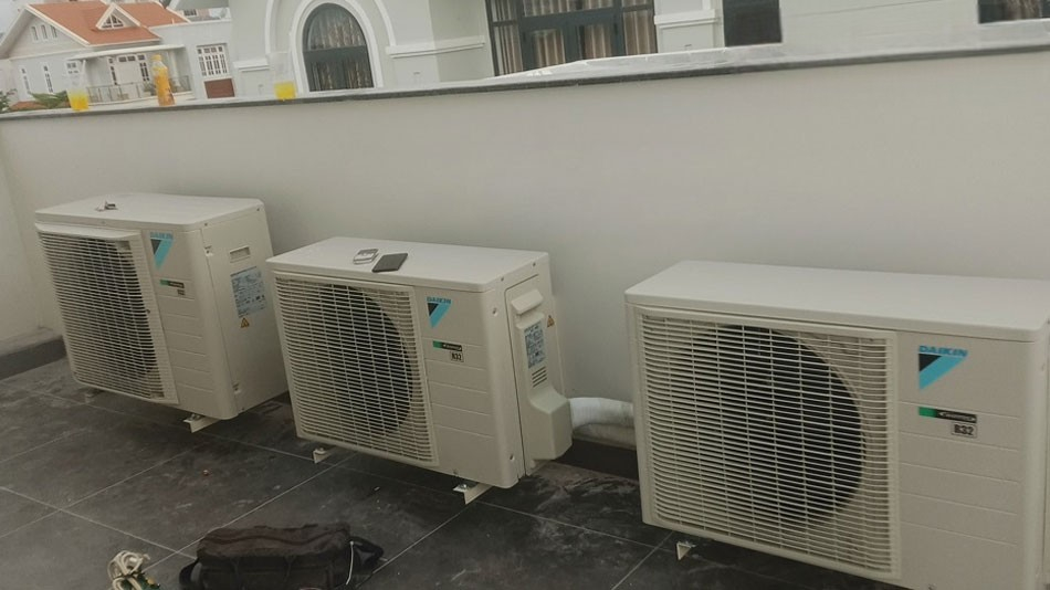 kiểm tra hoàn thiện sau khi lắp đặt điều hòa âm trần Daikin FCFC71DVM/RZFC71EVM 