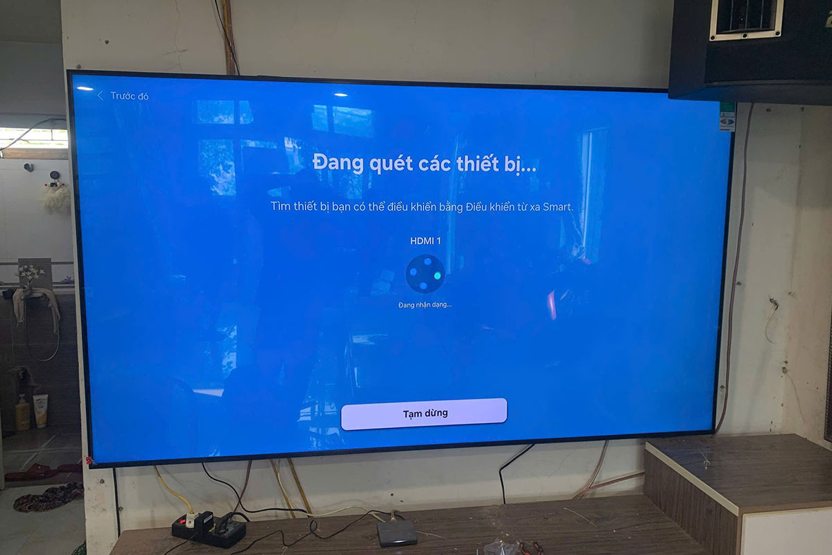 Tivi Samsung QLED QA85Q7FAAKXXV